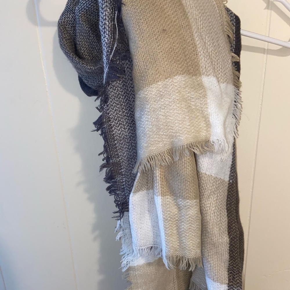 Scarf